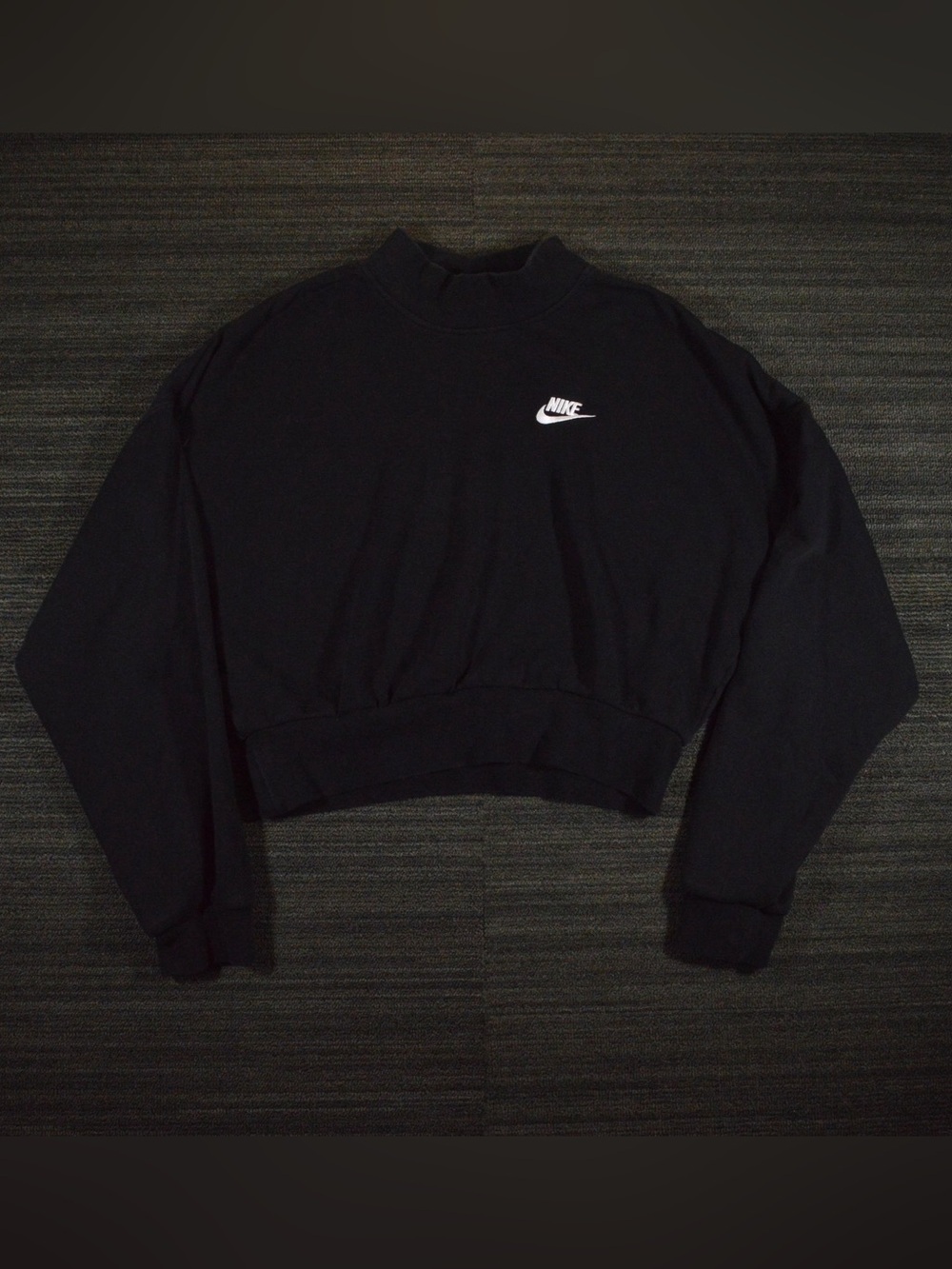 Nike Cropped Mock Neck Sweatshirt Size S Black